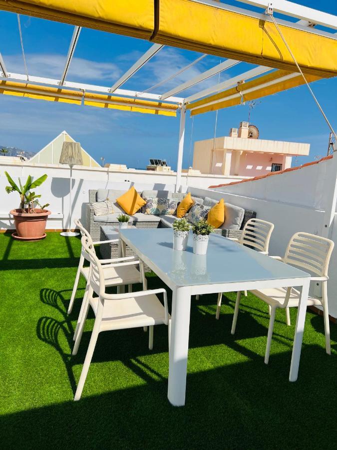 内尔哈M&G Acqua Private Pool公寓 外观 照片